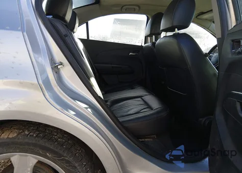 2015 Chevrolet Sonic Ltz Auto z USA, uszkodzony, nr VIN 1G1JE5SB9F4190652